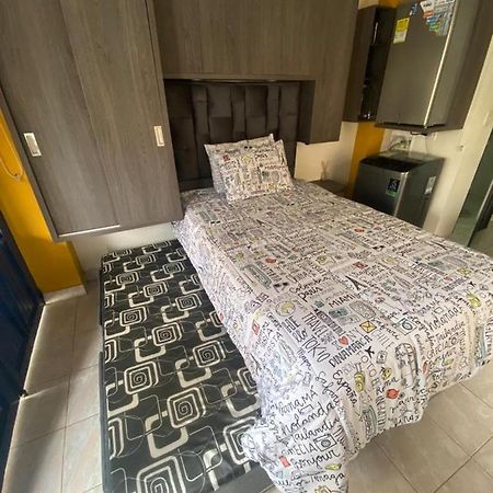 Apartaestudio Santa Rosa De Cabal Calle 16B # 7-30 Altos De Los Laureles - Esquina المظهر الخارجي الصورة